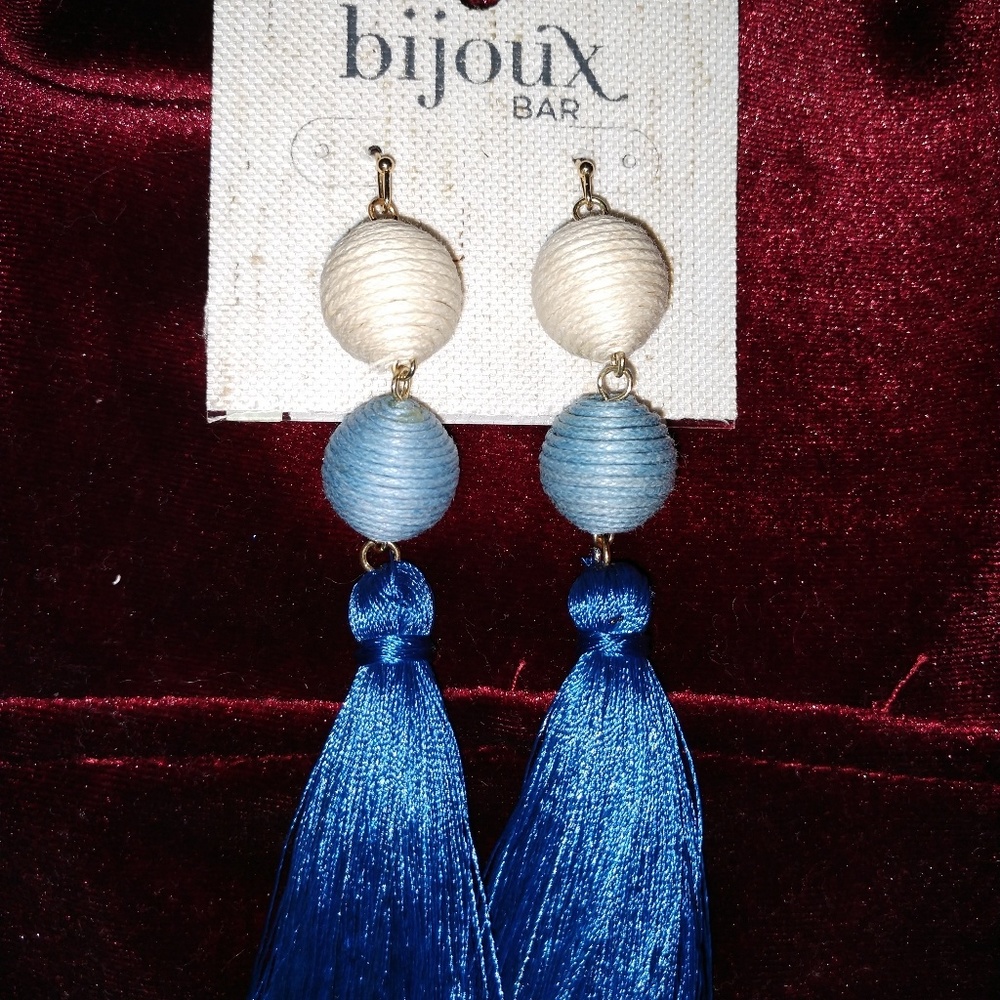 Ball snd tassel earrings